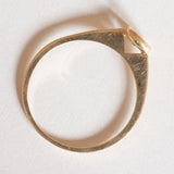 Vintage Solitär aus 18 Karat Gelbgold im Brillantschliff (ca. 0.15 ct), 70er Jahre