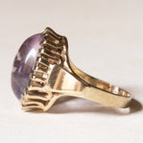 Vintage 8K gold cocktail ring with cabochon cut amethyst, 1950s / 1960s