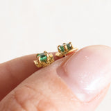 Orecchini vintage in oro giallo 18K con smeraldi, anni ‘60/‘70