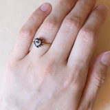 Anello vintage a cuore in oro 18K con topazi e diamante, anni ‘60/‘70