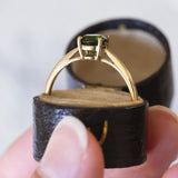 8K gold solitaire with green chromodiopside, 1960s