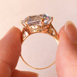 Anello vintage da cocktail in oro 18K con spinello azzurro, anni ‘60/‘70