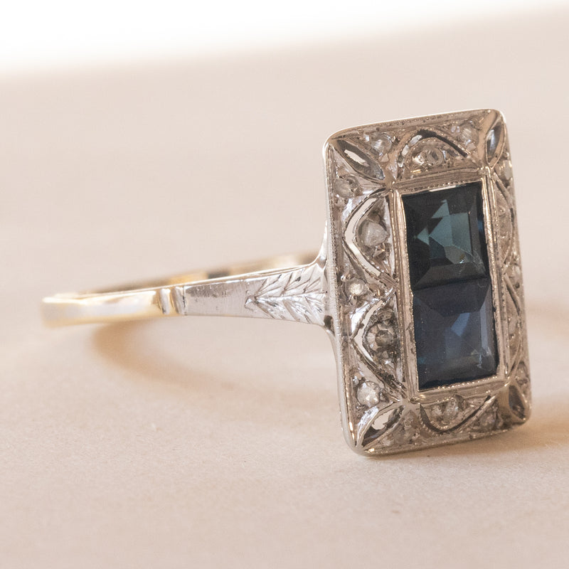 Anello Art Déco in oro giallo 18K e in oro bianco 18K con zaffiri e diamanti, anni ‘30