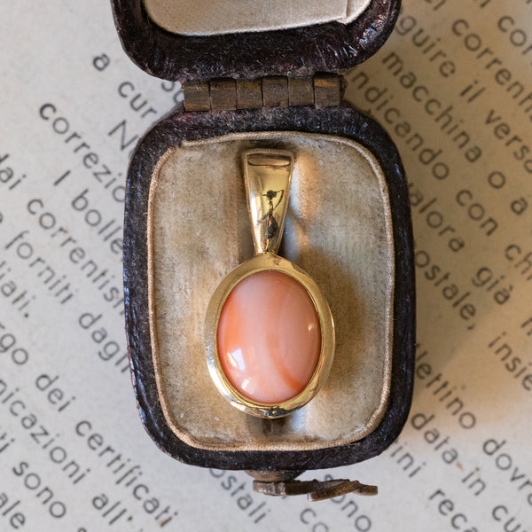 Vintage 9K gold pendant with pink coral, 1960s