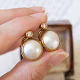 Vintage 18K gold earrings with mabe pearls and diamonds (0.20ctw approx.), 1960s