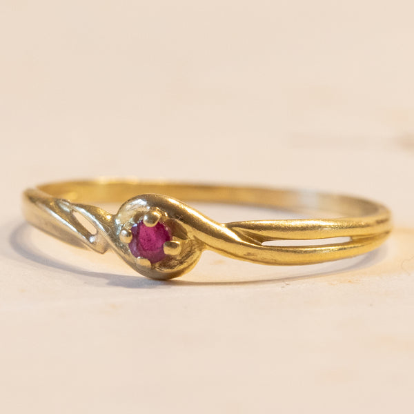 Anello vintage in oro 18K con rubino, anni ‘60/‘70