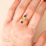 Anello vintage in oro giallo 18K con zaffiri (0.90ctw ca.), anni ‘70