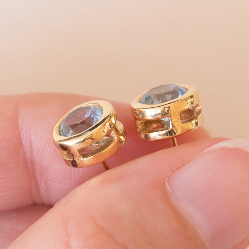 Orecchini a Lobo in Oro Bianco 9k con Citrino 1,80 ct | Cler Lago Di Como Orecchini a Lobo in Oro Bianco 9k con Citrino 1,80 ct | Cler Lago Di Como