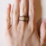 Винтажное кольцо из 18-каратного золота с «тройным» бриллиантом (около 0.30 карата) и рубином, 70-е годы