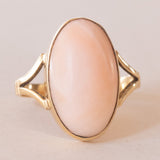 Vintage Ring aus 18 Karat Gelbgold mit rosa Koralle, 50er Jahre