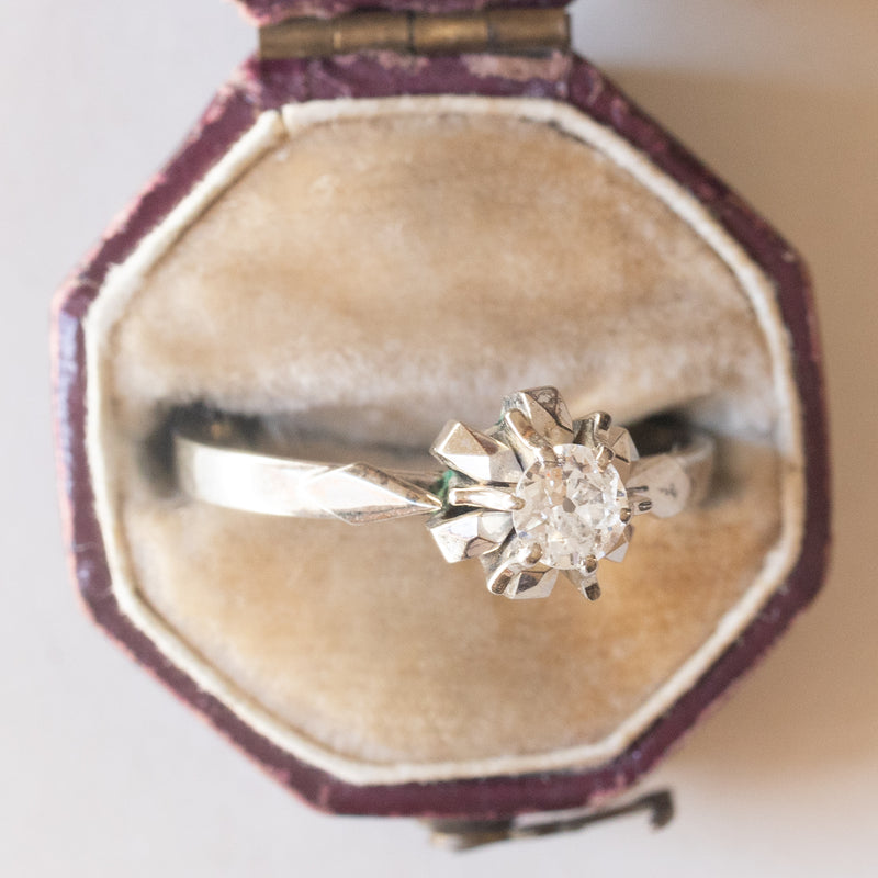 Solitario vintage in oro bianco 18K con diamante di taglio vecchia Europa (0.25ct ca.), anni ‘70