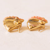 Vintage-Ohrringe aus 18 Karat Gelbgold mit rosa Korallenblättern, 50er Jahre