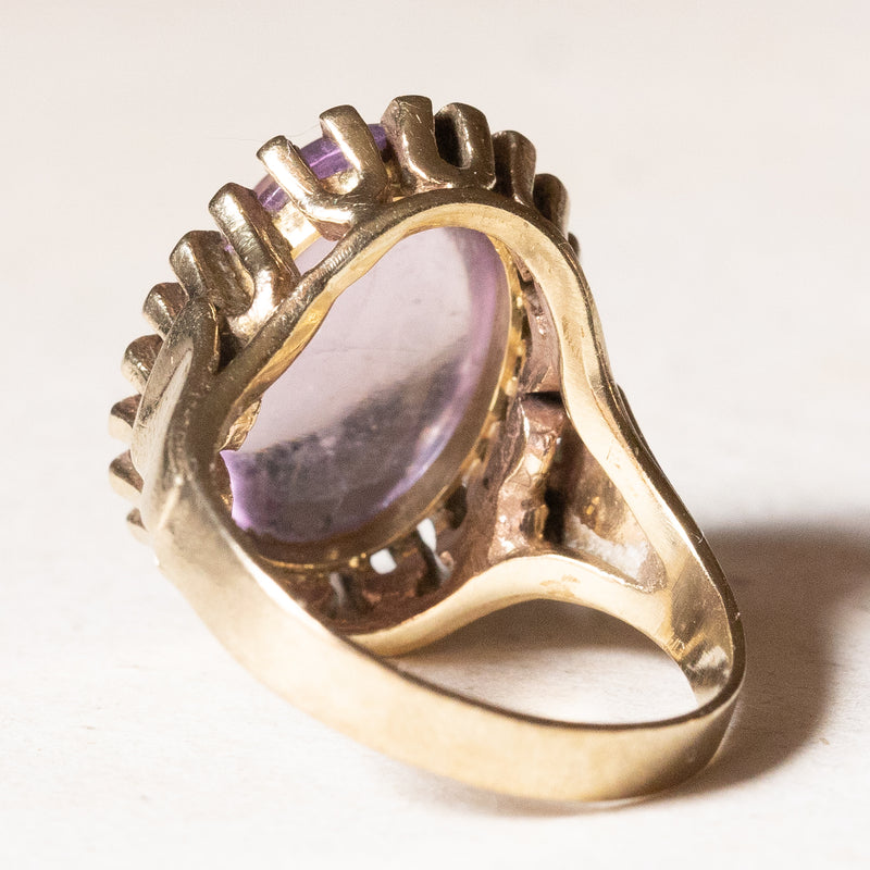 Vintage 8K gold cocktail ring with cabochon cut amethyst, 1950s / 1960s