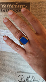 Anello vintage da sigillo in oro 9K con lapislazzuli, anni ‘60/‘70