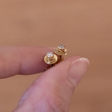 14K gold vintage point light earrings with diamonds (0.12ctw approx.), 60s / 70s