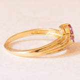 Anello vintage in oro giallo e in oro bianco 18K con rubini e diamanti, anni ‘60