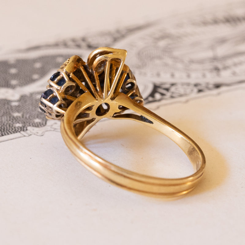 Anello vintage in oro 18K con zaffiri e diamanti, anni ‘70