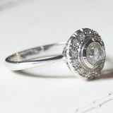 Vintage Gänseblümchenring aus 18 Karat Weißgold mit Diamanten (ca. 0.79 ctw), 50er Jahre