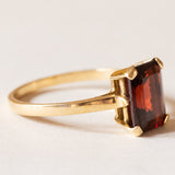 Anello vintage in oro 18K con granato, anni ‘50