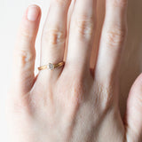 Vintage Solitär aus 18 Karat Gold mit Diamant im Brillantschliff (ca. 0.22 ct), 60er Jahre
