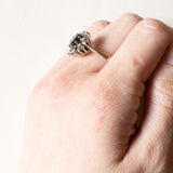 Vintage Ring aus 14 Karat Weißgold mit Saphiren (ca. 1.15 ct) und Diamanten (ca. 0.12 ctw), 70er Jahre