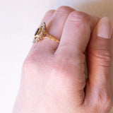 Französischer Vintage Navette-Ring aus 18 Karat Gelbgold und 18 Karat Weißgold mit Saphir und Diamant (ca. 0.24 Karat), 60er