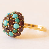 Vintage Ring aus 18 Karat Gelbgold mit gewölbtem Granat, rotem Glas und Türkis, 50er Jahre