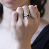 Vintage 18K white gold ring with sapphire (0.54ct approx.) And diamonds (0.56ctw approx.), 40s / 50s
