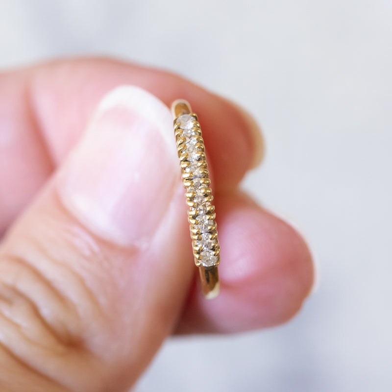 Vintage 18K gold ring with diamonds (0.09ctw approx.), 1960s