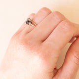 Antike Toi et Moi + Trilogie in 18 Karat Gelbgold und Silber mit Saphir und Diamanten (Mitte ca. 0.10 ct), 10er/20er Jahre