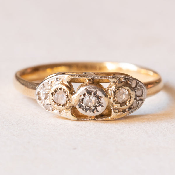 Anello antico in oro giallo 18K e argento con diamanti di taglio rosetta, anni ‘20/‘30