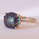 🌙 Anello moderno in oro 9K con topazio mistico