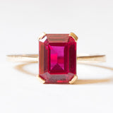 Vintage Ring aus 18 Karat Gelbgold mit synthetischem Rubin (ca. 2.70 ct), 60er Jahre