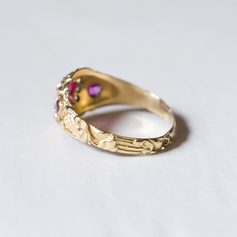 Vintage 18K gold ring with rubies and diamonds, 1950s