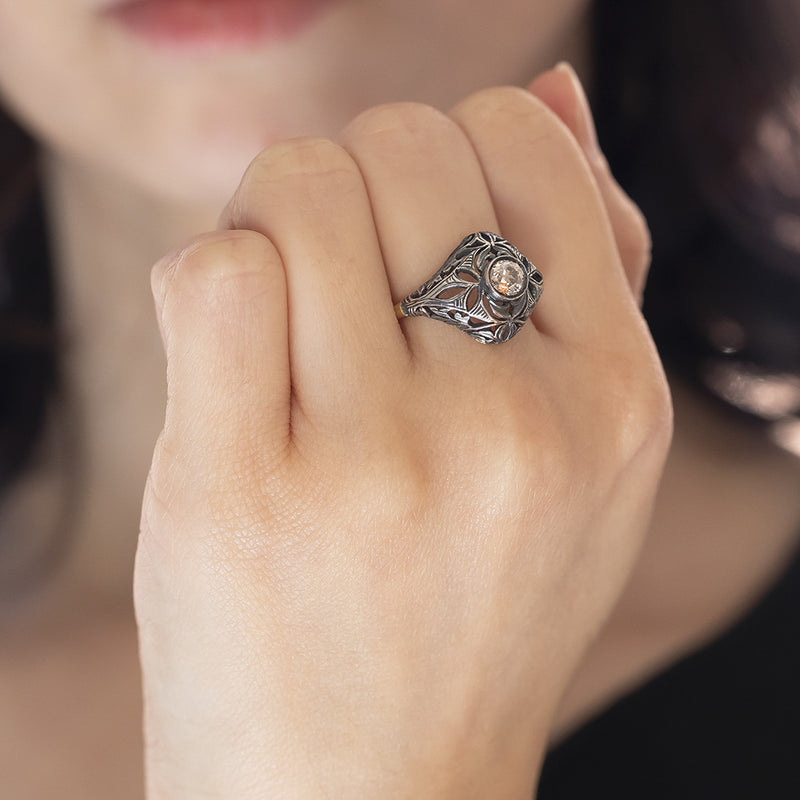 Art Nouveau ring in 14K gold and silver with a diamond of approx.0.50ct, 1920s