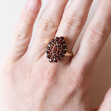 Los mit Vintage-Ring aus 10-karätigem Gold mit Granaten und Anhänger aus 8-karätigem Gold mit Granaten und Perle, 60er/70er Jahre