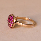 Vintage 18K gold ring with pink topazes, 1970s