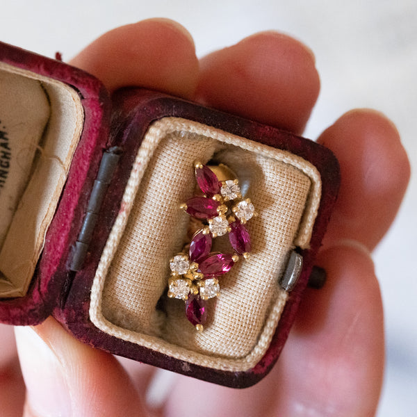 Vintage 18K gold earrings with diamonds (approx.0.30ctw) and rubies, 1970s