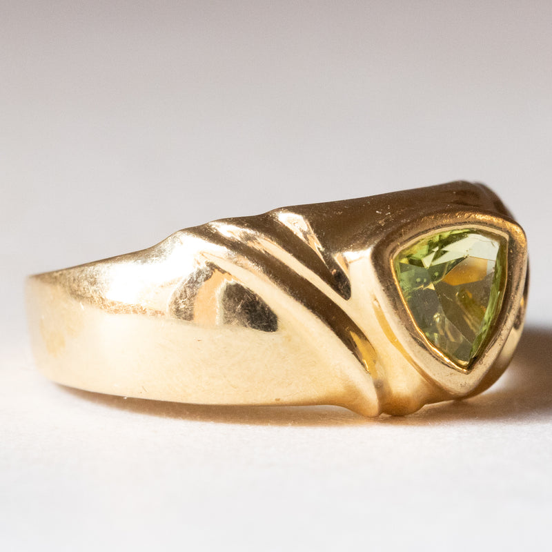 Anello vintage in oro 18K con peridoto verde, anni ‘70