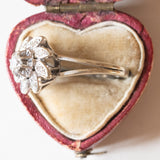 Vintage Gänseblümchenring aus 18 Karat Weißgold mit Diamanten (ca. 0.30 ctw), 60er Jahre