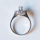 Anello vintage a margherita con diamanti (0.66ctw ca.), anni ‘60