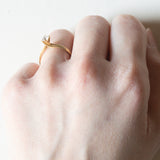 Vintage Solitär aus 18 Karat Gold mit Diamant im Brillantschliff (ca. 0.22 ct), 60er Jahre