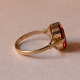 Bague vintage en or 18 carats avec pâte de verre rouge, 1950